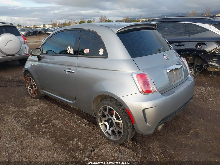 VIN 3C3CFFKH0JT504719 2018 FIAT 500 POP