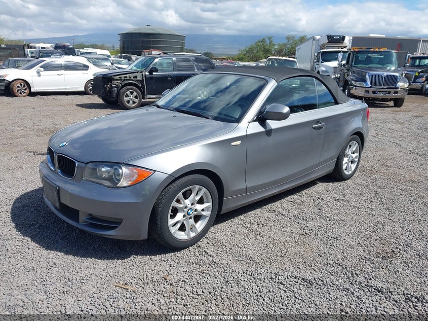 2011 BMW 128I