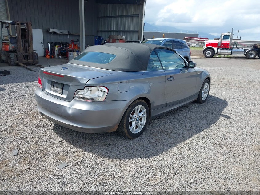 2011 BMW 128I