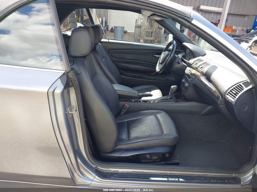 2011 BMW 128I