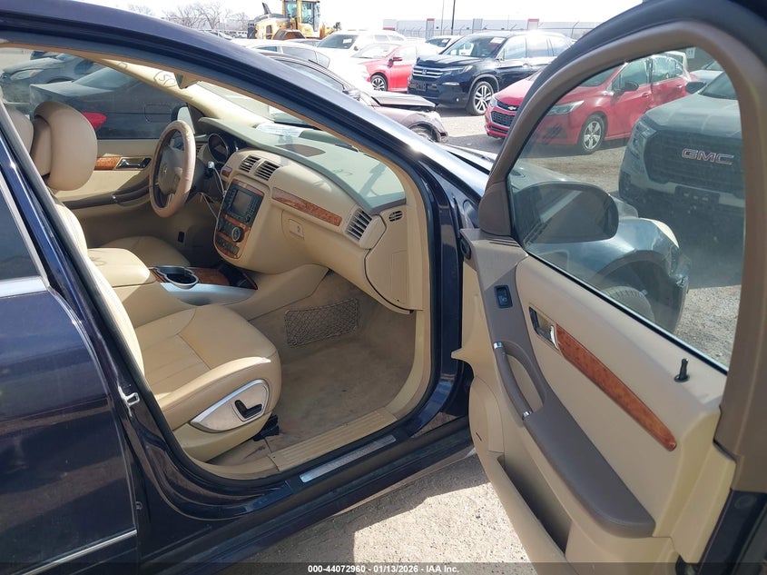 2008 Mercedes-Benz R 350