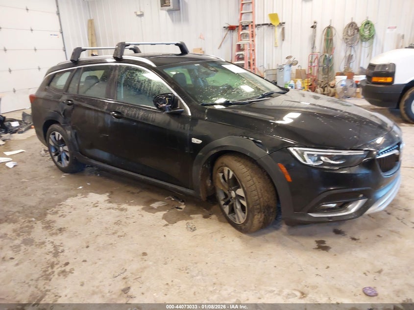 BUICK REGAL TOURX ESSENCE