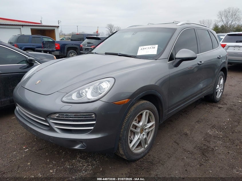 2014 Porsche Cayenne Platinum Edition