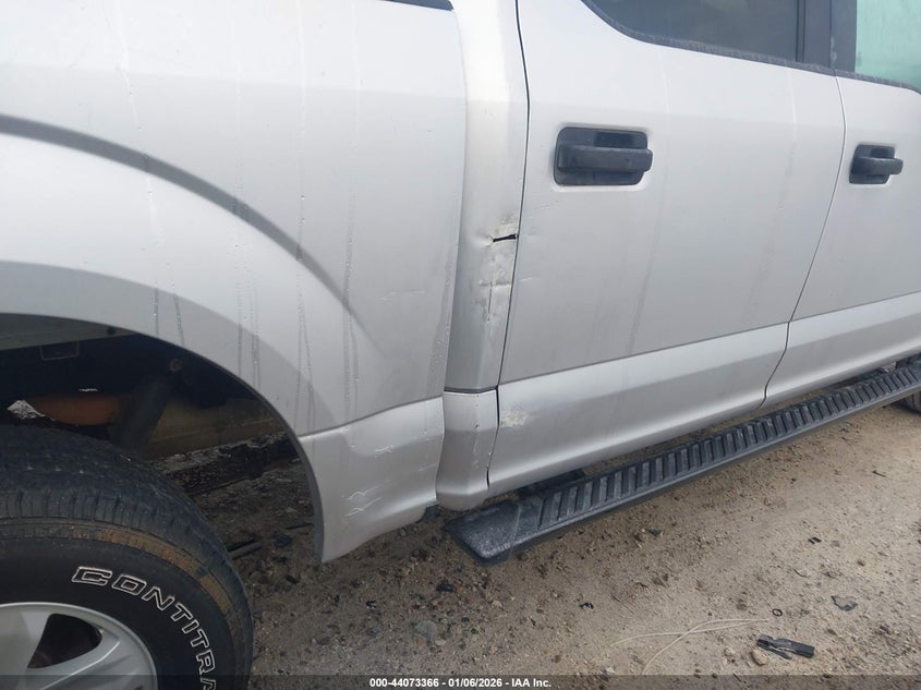 VIN 1FTEW1E56KFA67006 2019 FORD F-150 XLT