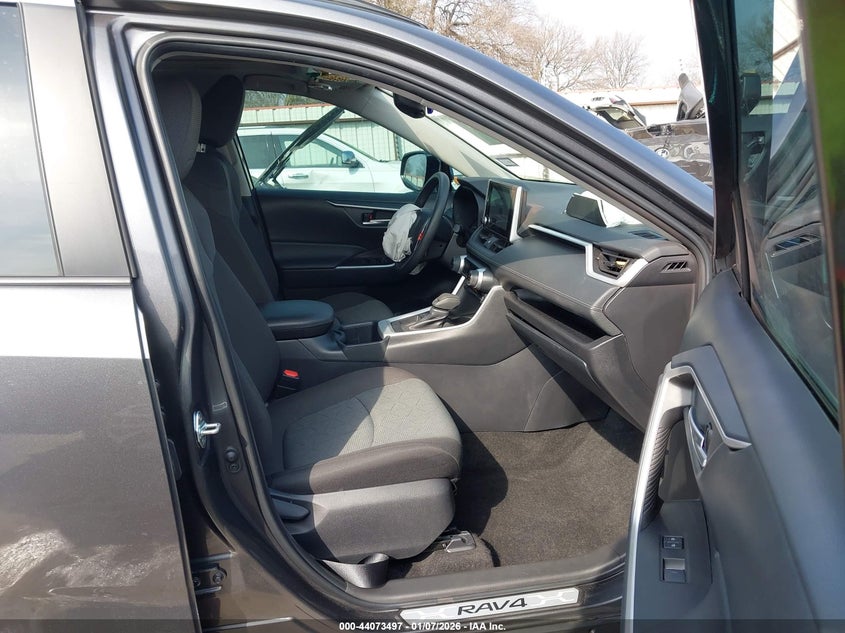 2025 Toyota Rav4 Xle