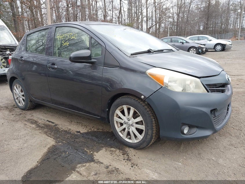 JTDKTUD39DD557984 2013 Toyota Yaris L/Le/Se auction photo 1