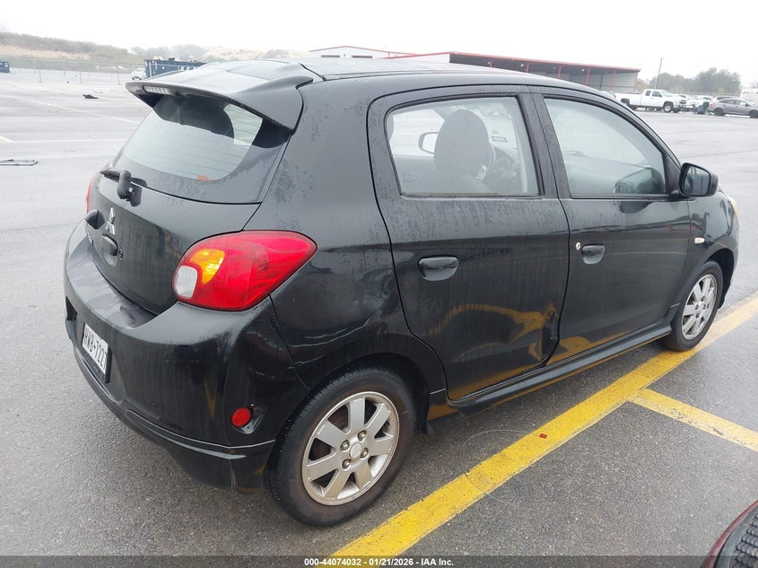 Vin: ml32a4hj0eh026068, lot: 44569868, mitsubishi mirage es 20144