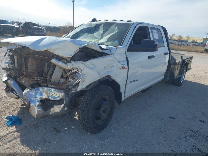2022 Ram 3500 Chassis Tradesman/Slt/Laramie/Limited