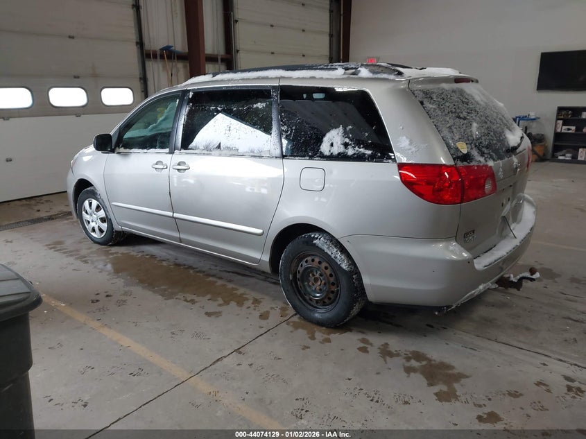 2009 Toyota Sienna Le