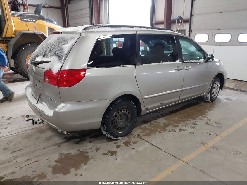 2009 Toyota Sienna Le