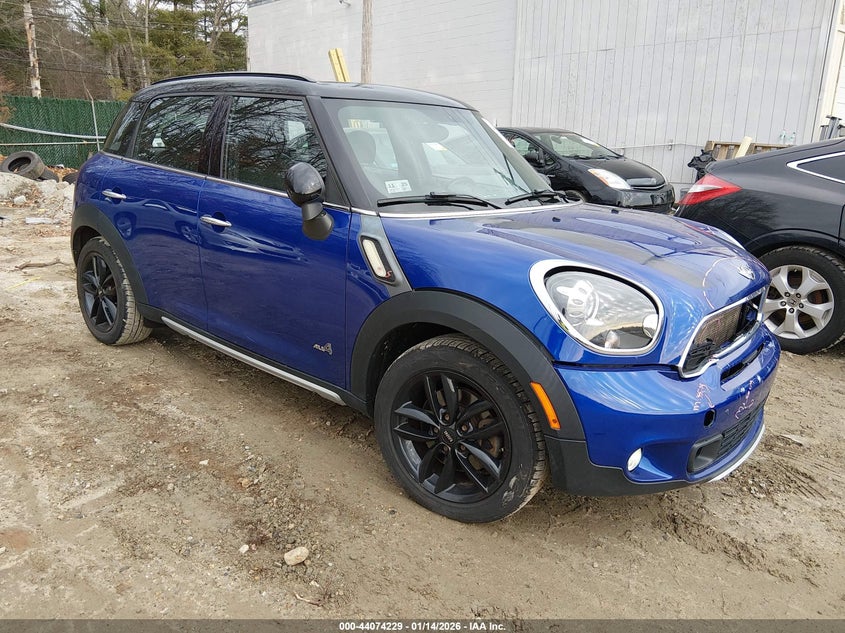 WMWZC5C54FWP42956 MINI COUNTRYMAN Photo 1