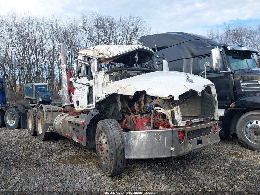 2013 MACK 600 CXU600