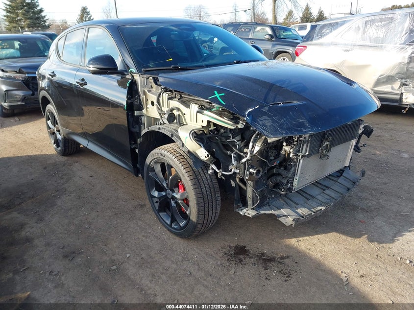 ZACNDFBN4P3A02092 DODGE HORNET Photo 1