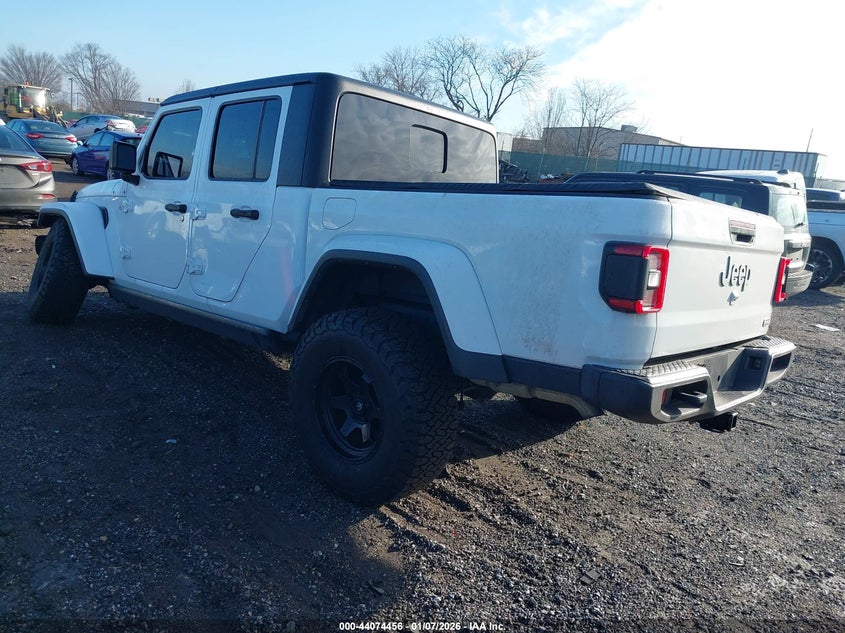 2022 Jeep Gladiator Overland 4X4
