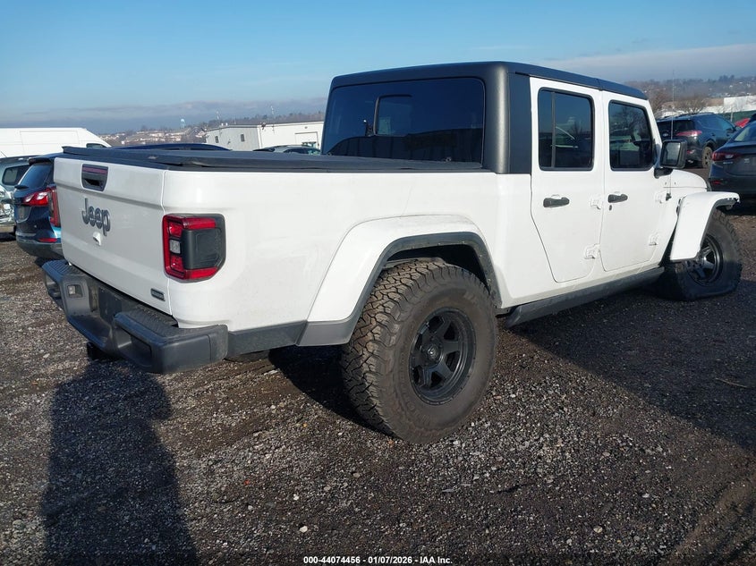 2022 Jeep Gladiator Overland 4X4
