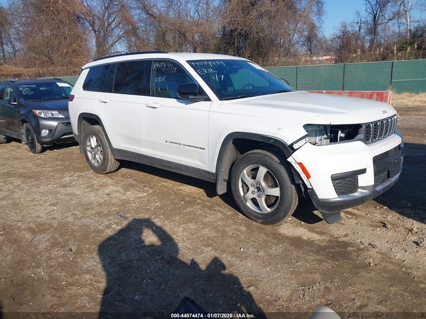 2025 Jeep Grand Cherokee L Laredo 4X4