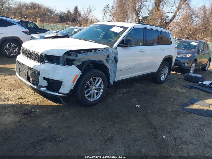 2025 Jeep Grand Cherokee L Laredo 4X4