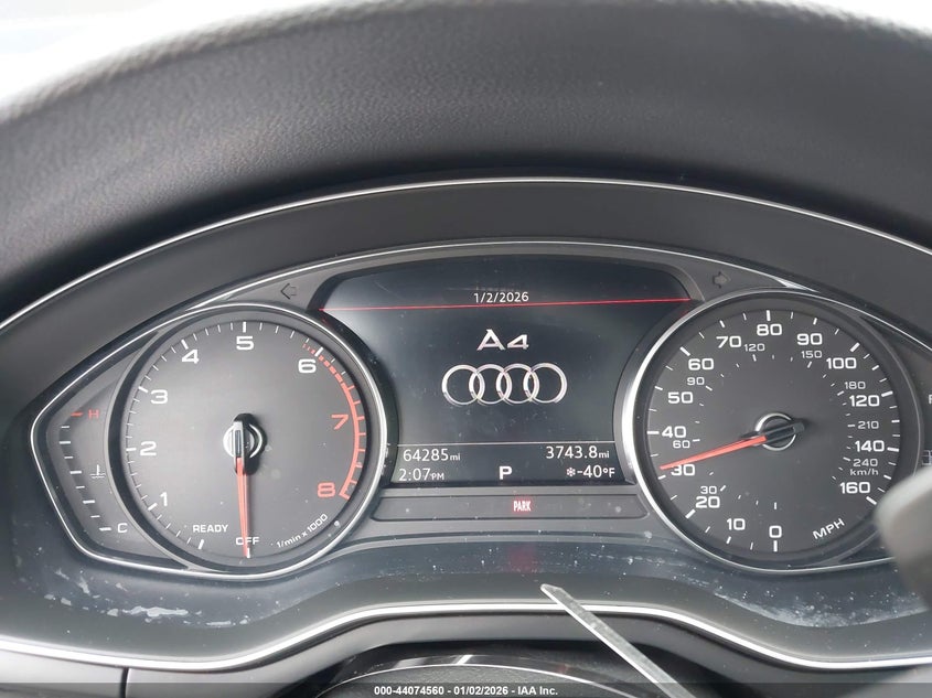 2019 AUDI A4 auction photo 7