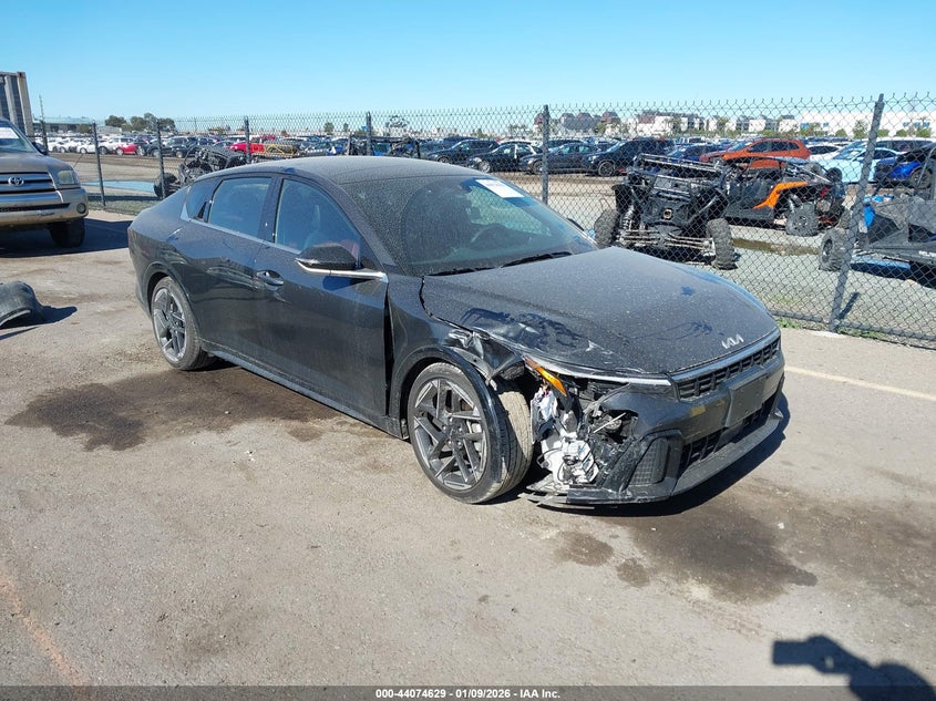 3KPFW4DE2SE145556 2025 Kia K4 Gt-Line auction photo 1