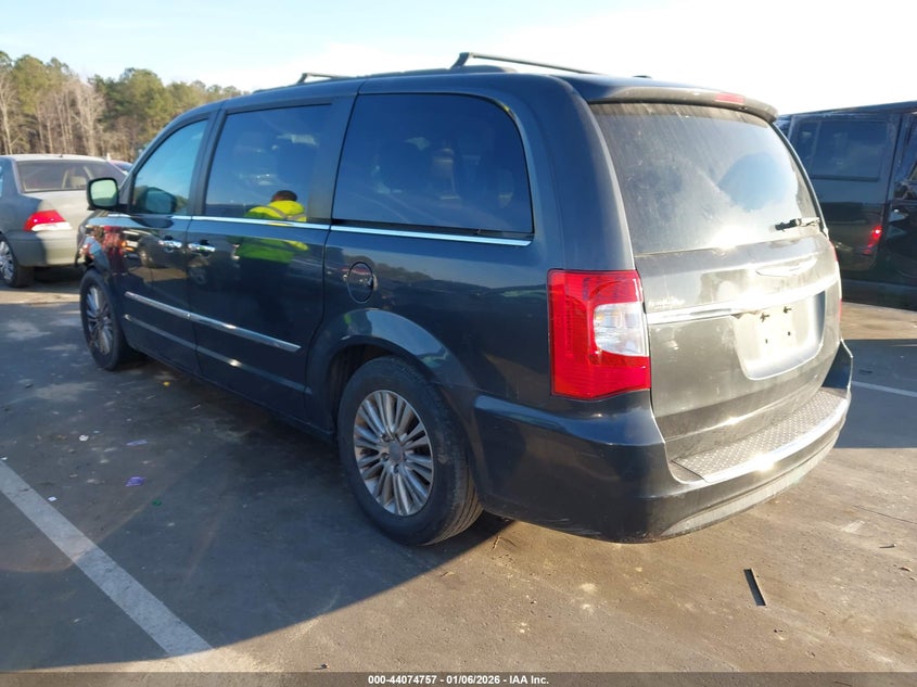 2011 Chrysler Town & Country Touring-L
