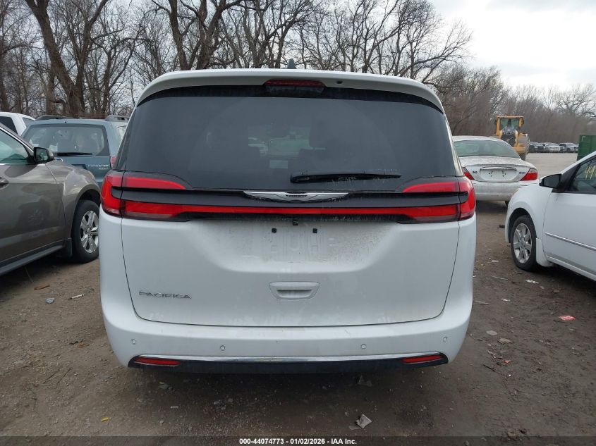 2026 Chrysler Pacifica - 2C4RC1BG2TR172183