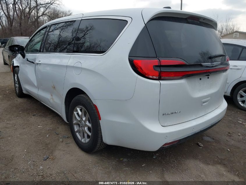 2026 Chrysler Pacifica - 2C4RC1BG2TR172183