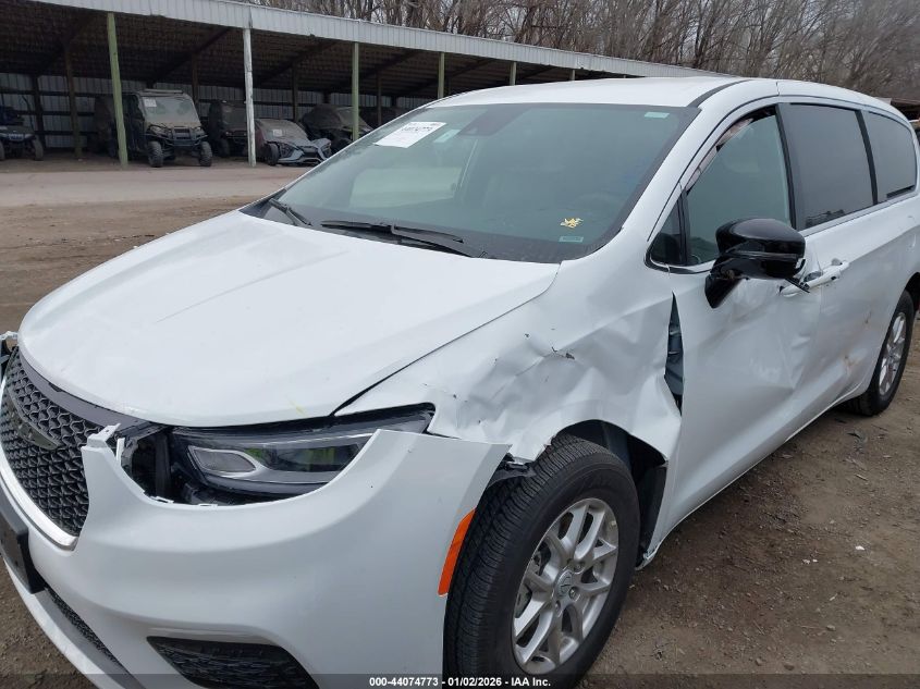 2026 Chrysler Pacifica - 2C4RC1BG2TR172183