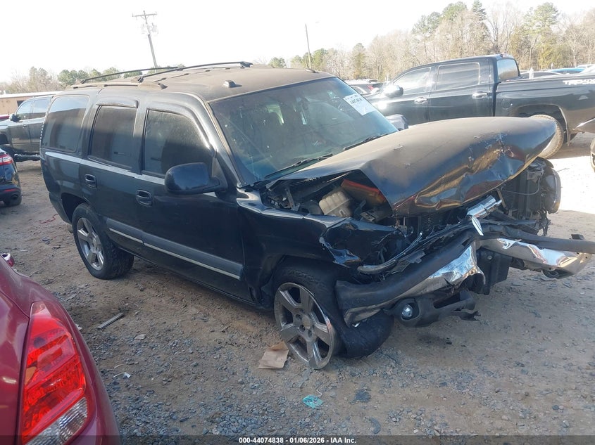 1GNEK13T6YJ102993 2000 Chevrolet Tahoe All New Lt auction photo 1