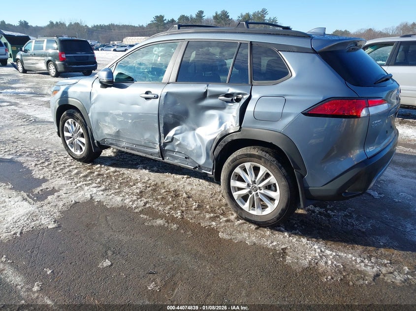 2024 Toyota Corolla Cross Le