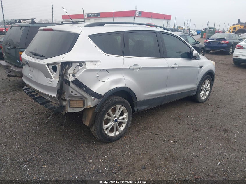 VIN 1FMCU0G94JUB48843 2018 FORD ESCAPE SE