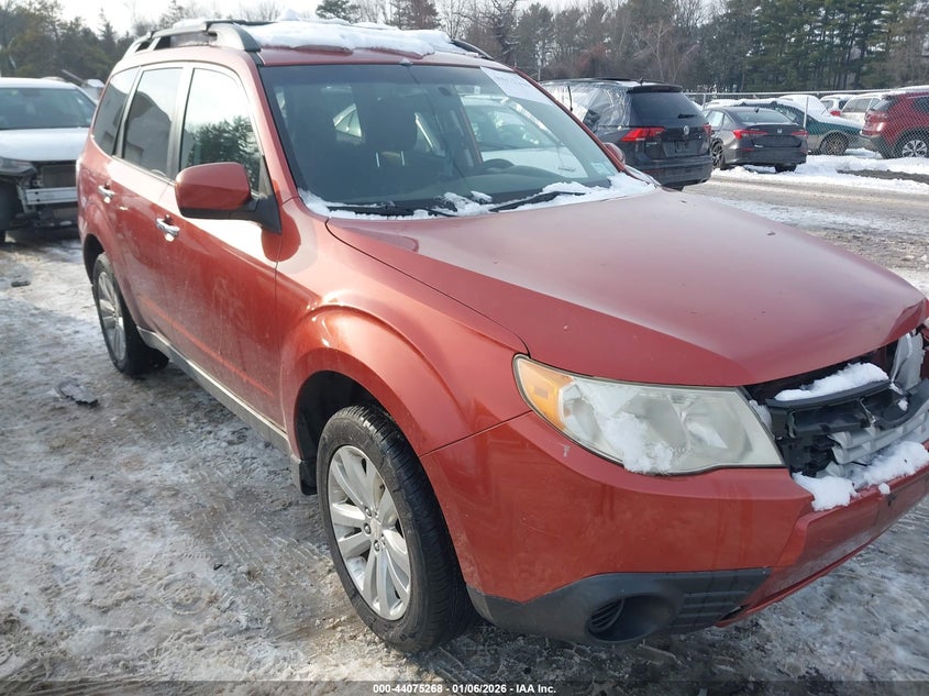 JF2SHADC2BH723933 2011 Subaru Forester 2.5X Premium auction photo 1