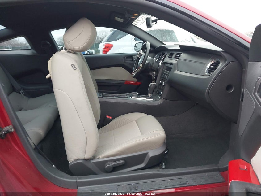 2014 Ford Mustang V6