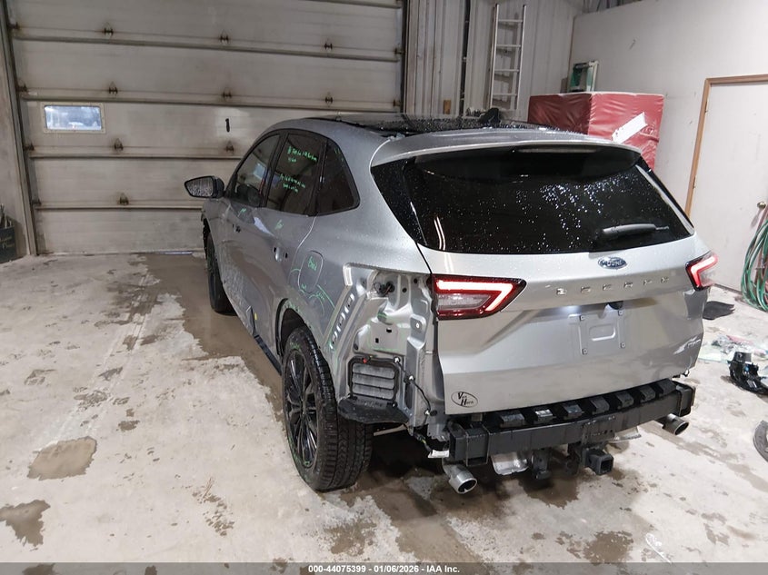 2023 Ford Escape St-Line Elite