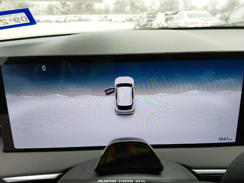 2026 Genesis GV70 - KMUMADTB9TU255873