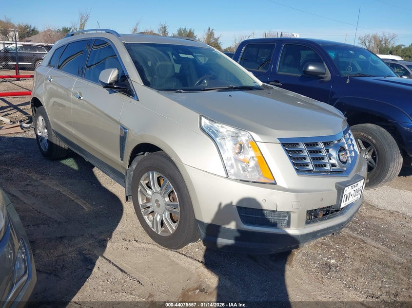 Vin: 3gyfnbe37fs634251, lot: 44571393, cadillac srx luxury collection 2015 img_1