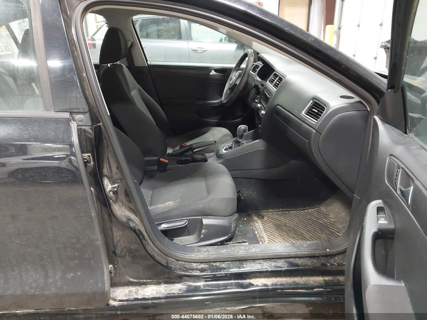 2012 Volkswagen Jetta 2.0L S