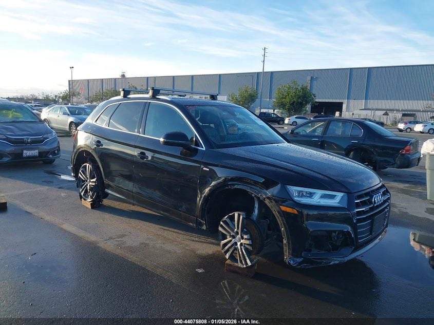 WA1E2AFY1L2067261 2020 Audi Q5 Premium Plus 55 Tfsi E Quattro S Tronic auction photo 1