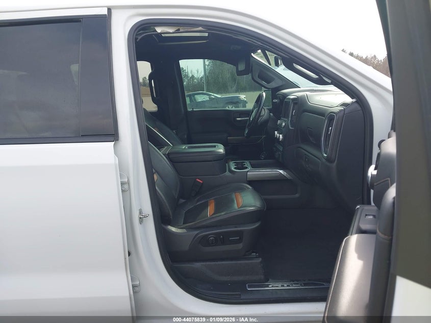 2022 GMC Sierra 1500 Limited 4Wd Short Box At4/4Wd Standard Box At4