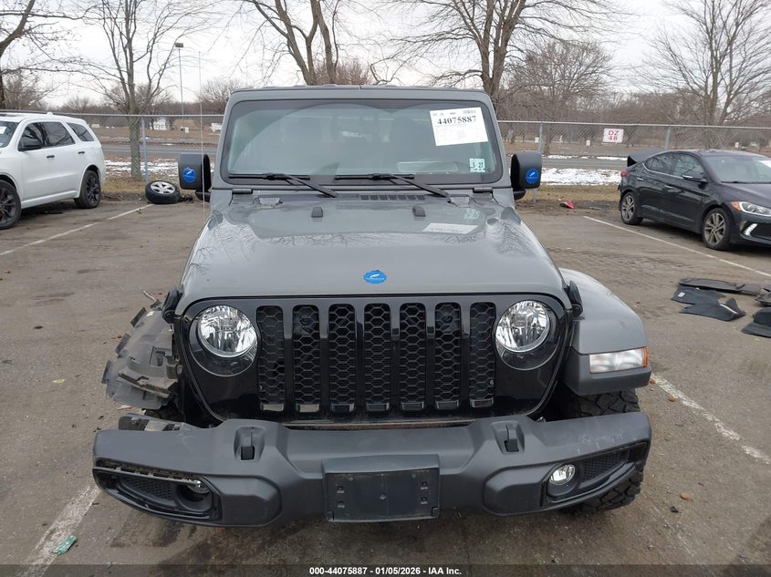 2022 Jeep Gladiator Willys 4X4 VIN: 1C6HJTAG9NL113701 Lot: 44075887