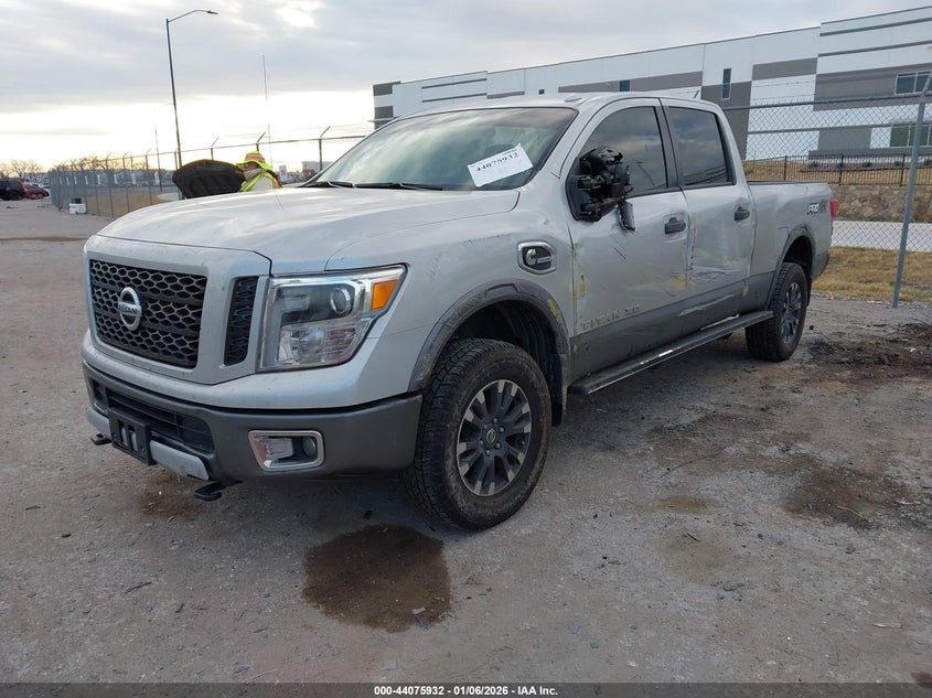 2019 Nissan Titan Xd Pro-4X Diesel