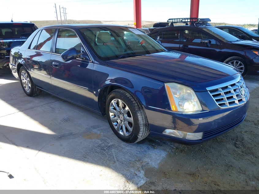 1G6KD57Y68U205495 2008 Cadillac Dts 1Sd auction photo 1