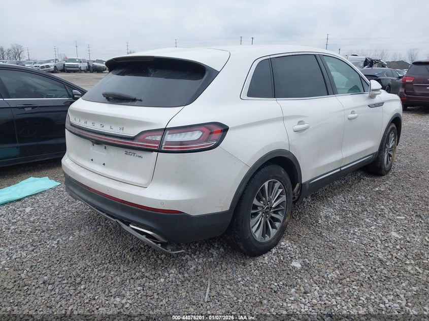 2019 Lincoln Nautilus Select