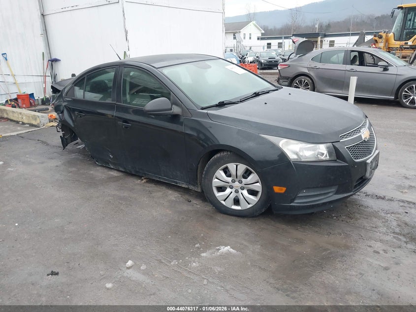 1G1PA5SG3D7152606 2013 Chevrolet Cruze Ls Auto auction photo 1