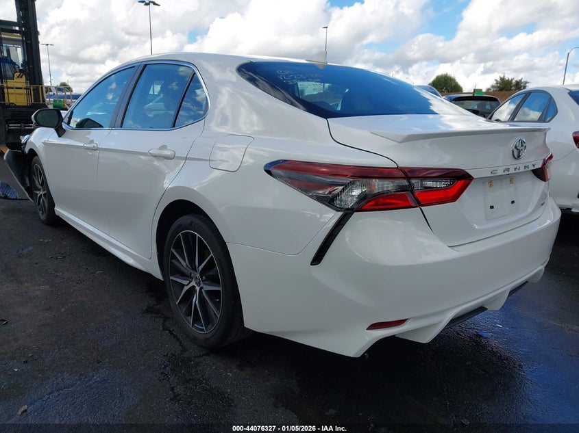 2023 Toyota Camry Se