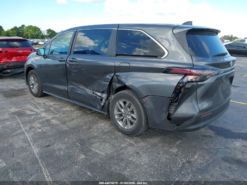 2025 Toyota Sienna - 5TDKRKEC5SS225544