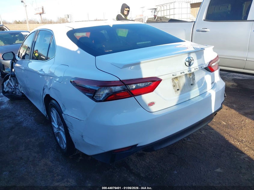 2024 Toyota Camry Le