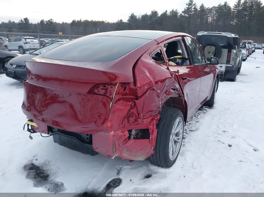 2024 Tesla Model Y Long Range Dual Motor All-Wheel Drive