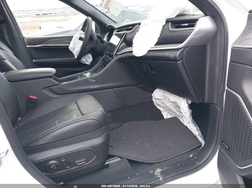 2024 Jeep Grand Cherokee 4Xe Anniversary Edition