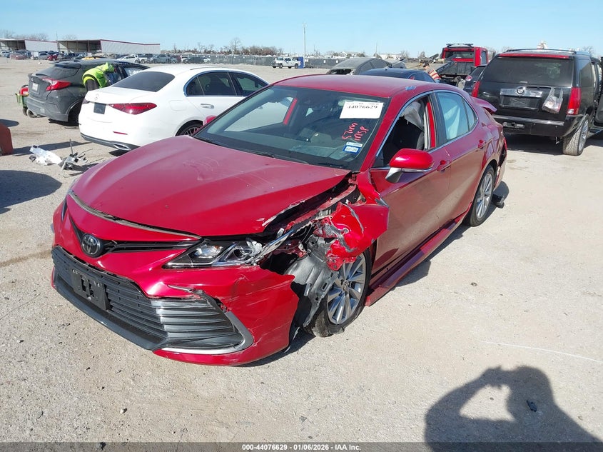 2024 Toyota Camry Le