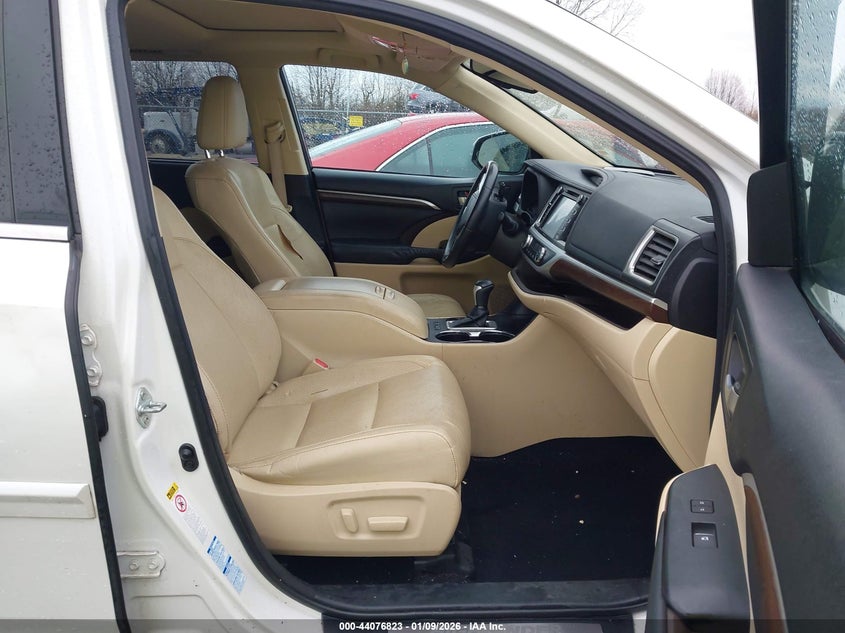 2015 Toyota Highlander Limited V6